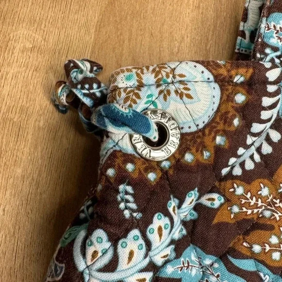Vera Bradley Java Blue Quilted Mini Purse - Picture 3 of 6